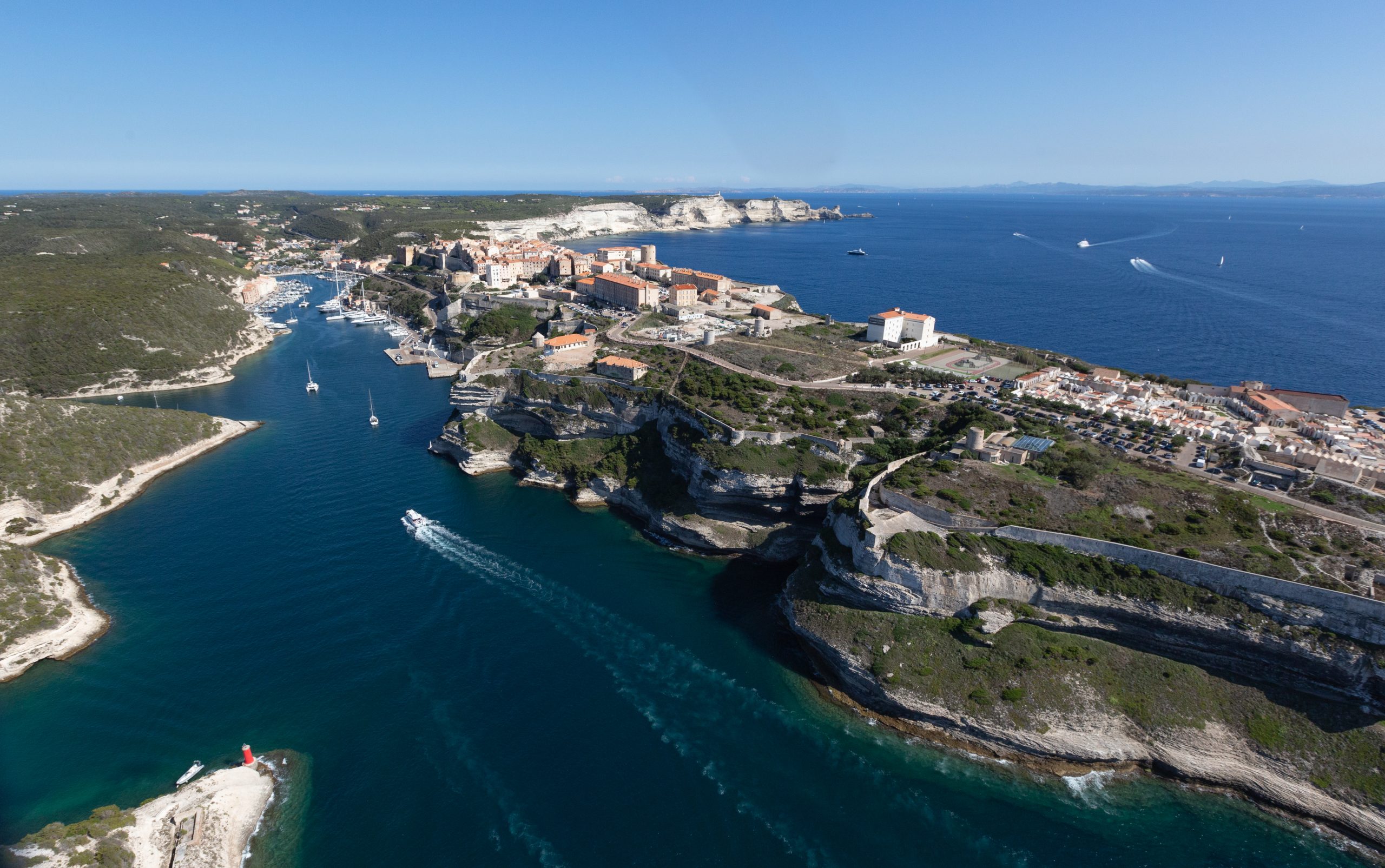 Port de Bonifacio en Corse