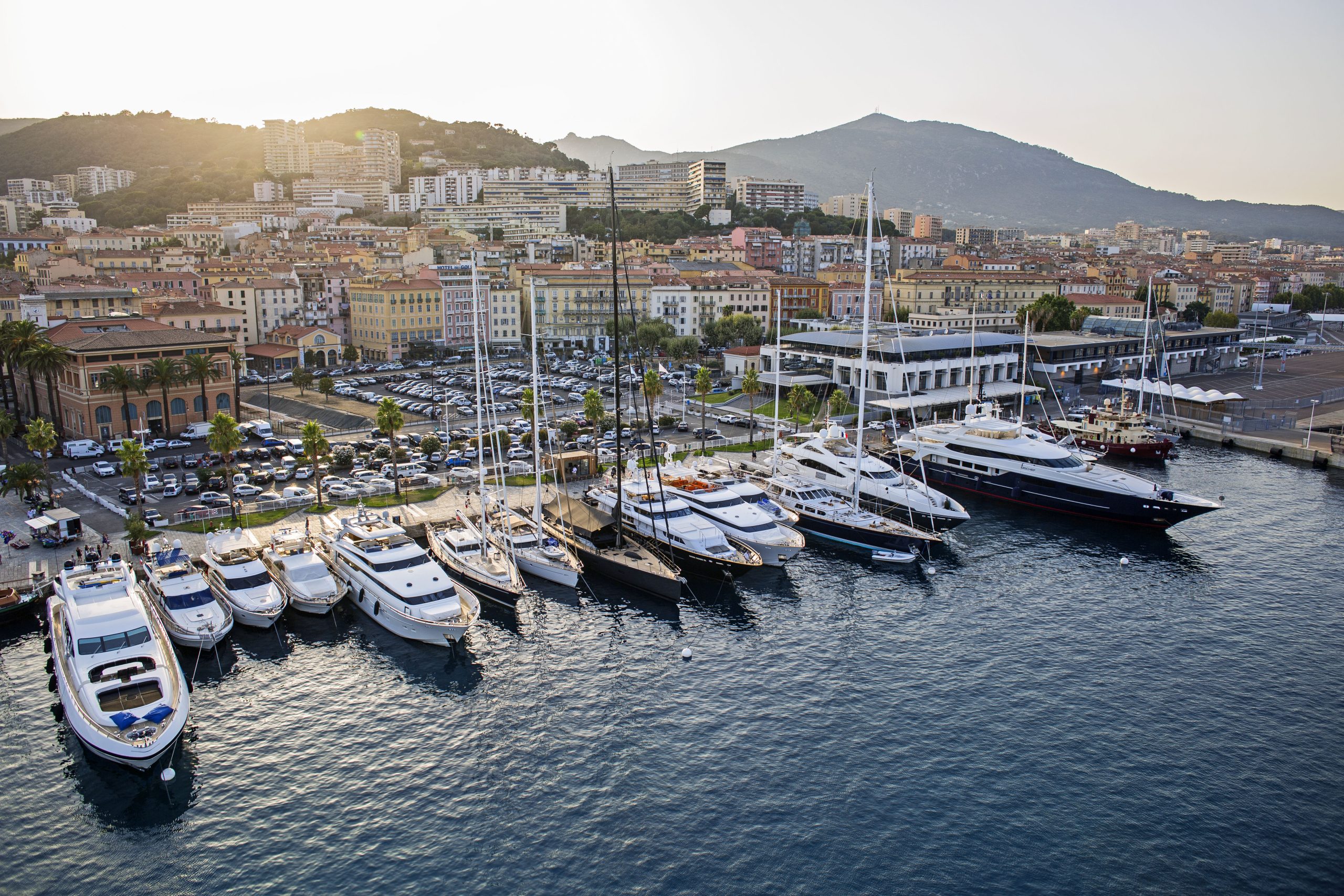 Port Ajaccio Tino Rossi en Corse